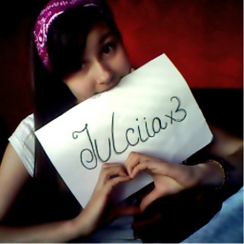 Paulinka < 333