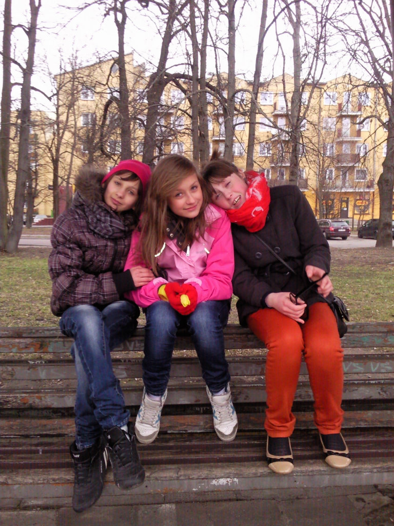Z nimi :/