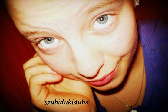 Veeronika . W 