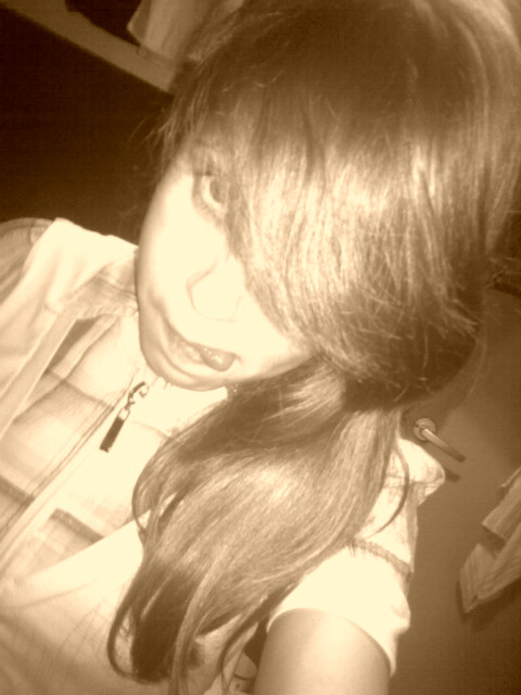 Mody ;x 