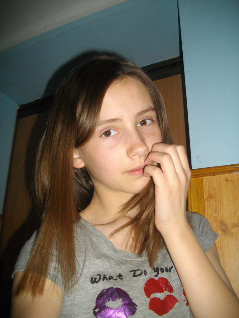 Nwm.; )