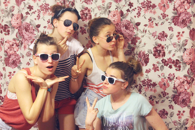 CALL ME MAYBE !