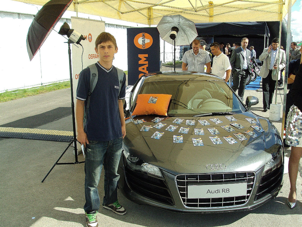 r8