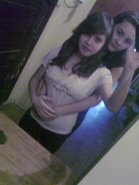 eh ; c . 