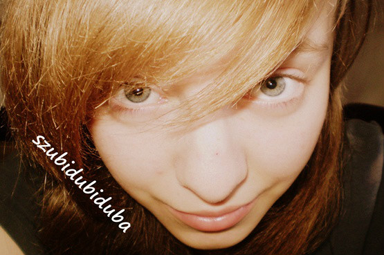 Veeronika . W 