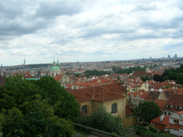 jedenacie.