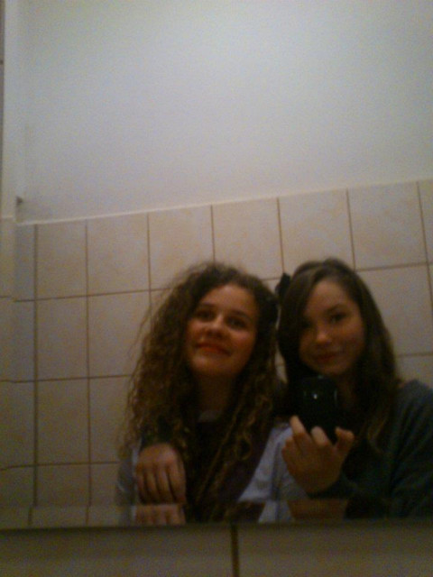 CZE KAMILAAAA:*