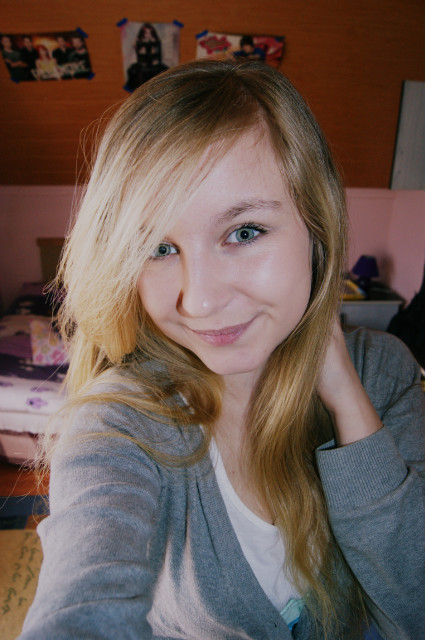  ; D