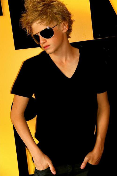 Hottie ;) 