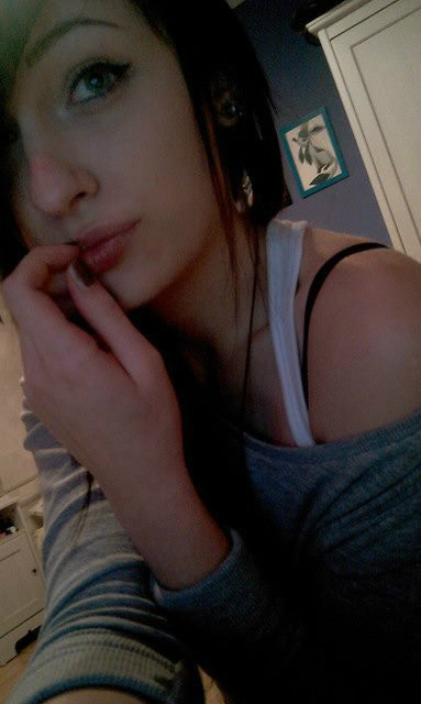 Cze  ; 3 
