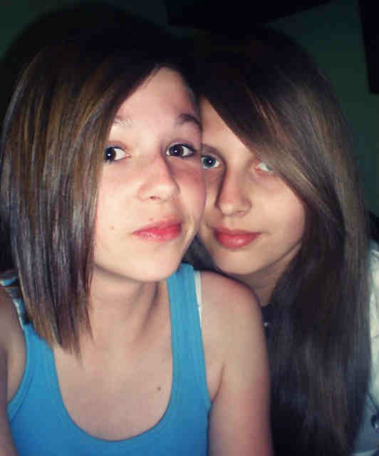 z Karolink ;**