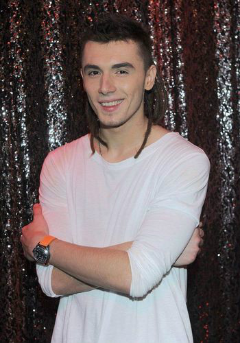 K. Bednarek