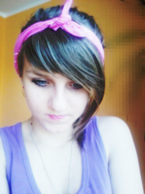 pfffff ;x