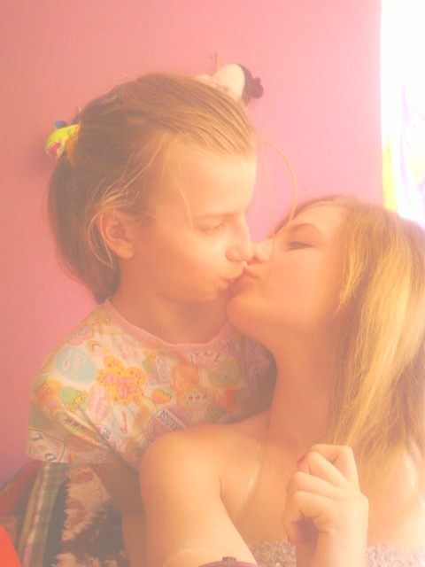 z zocha < 33