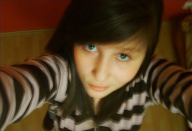 stare. 