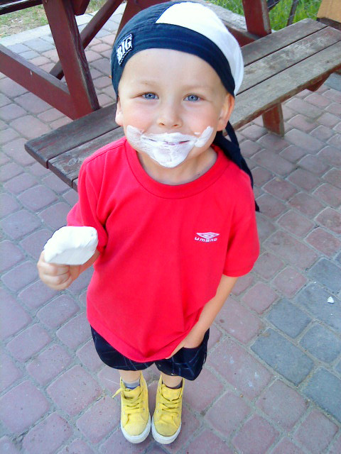 karolek ;**