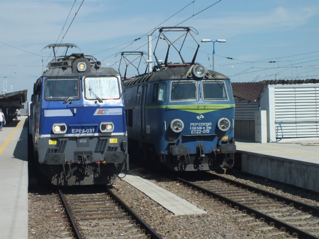 EP09-031   ET22-015