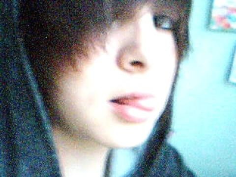 wuam ;**