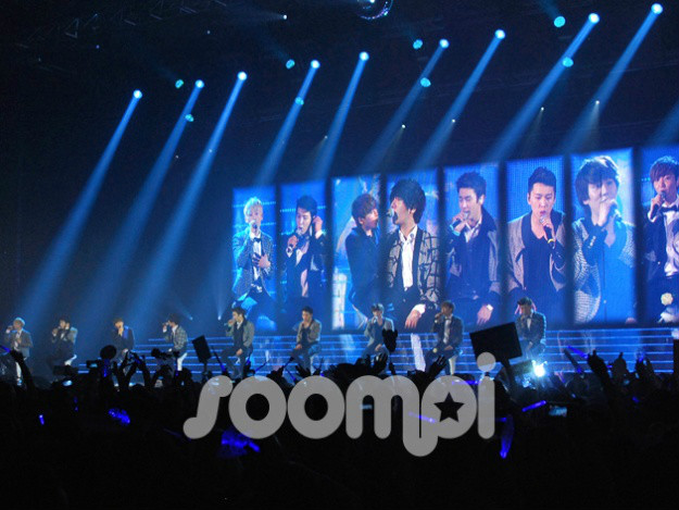 SS4 in Paris