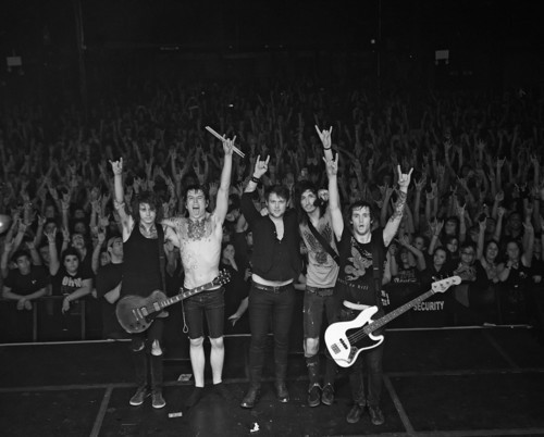 ROCK YOU !