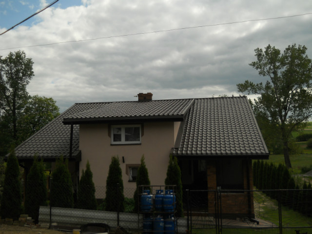 dom od podwrka 