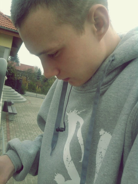 w domciu :3