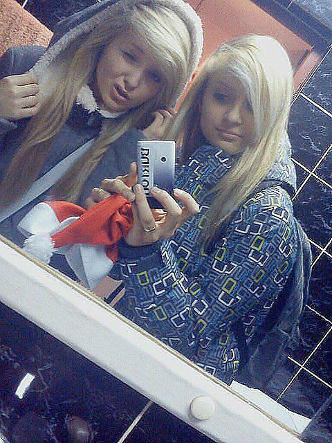 koomenntuujeciiiee . ; D .