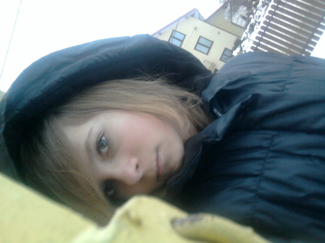 Stare!:**