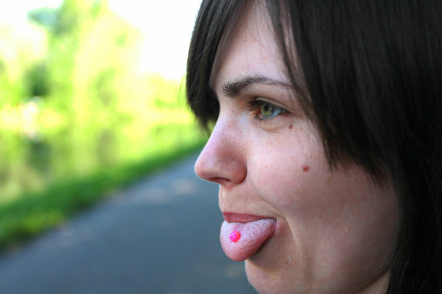 :P