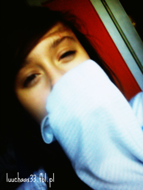 come and kiss me . 