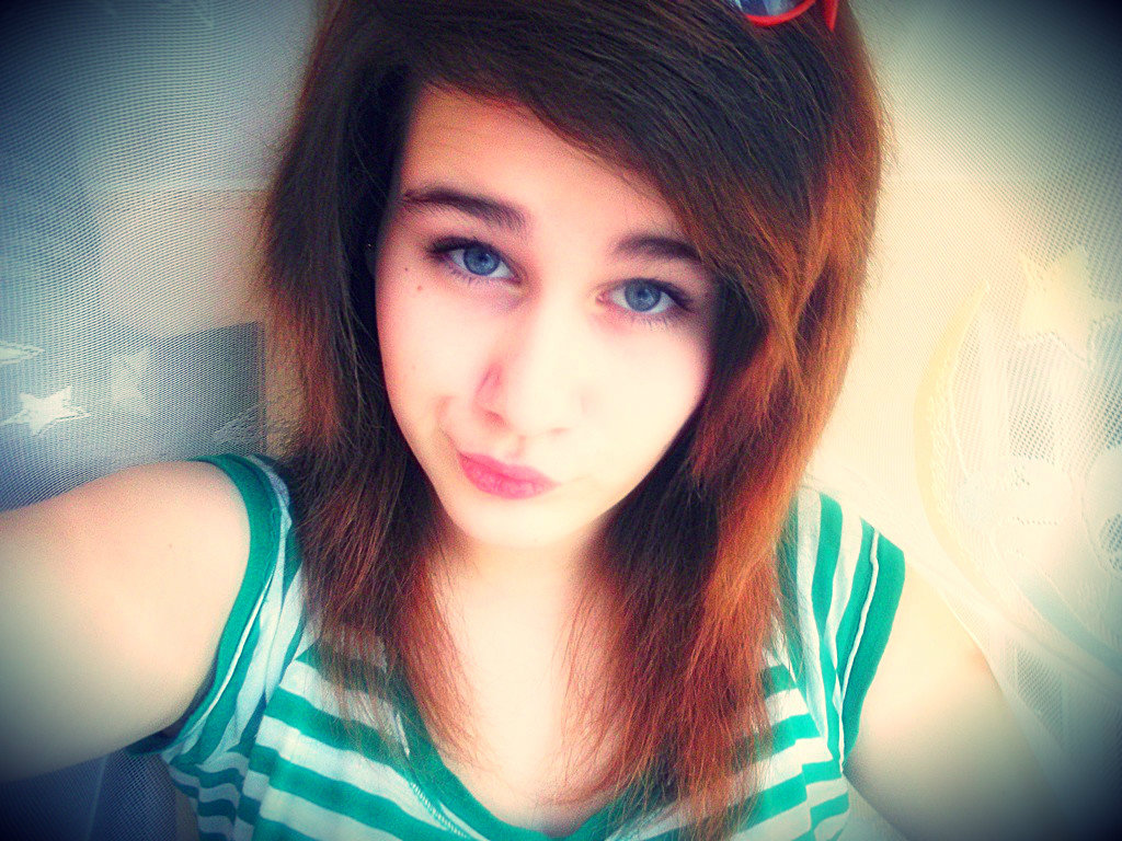 Ania .
