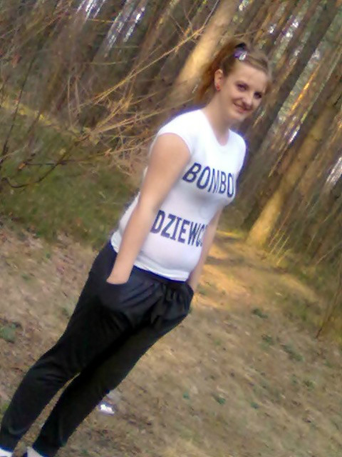 wstawiona. 