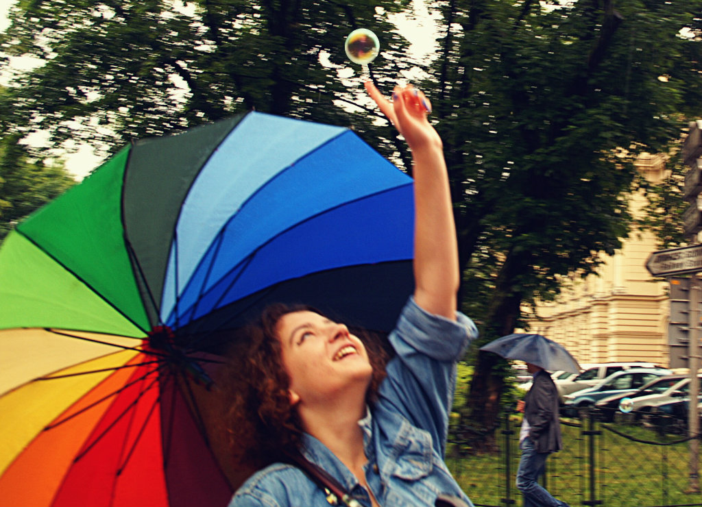 Raindrops keep fallin on my head