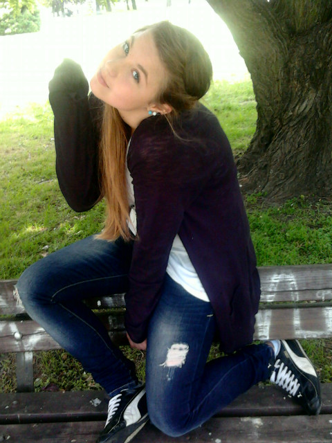 ycie zmienne jest . 