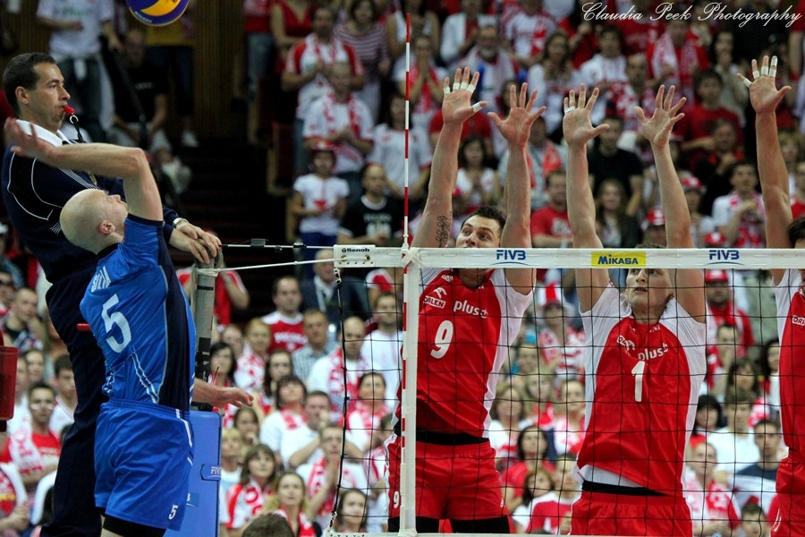 POLSKA vs. FINLANDIA