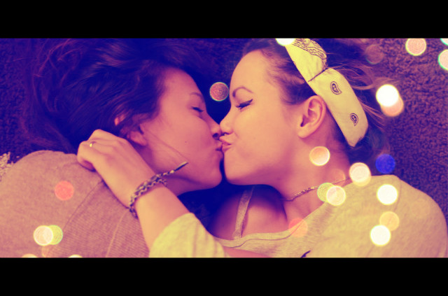 Czy by pocaowaa w usta mnie..