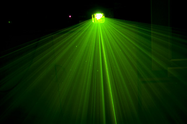 Laser