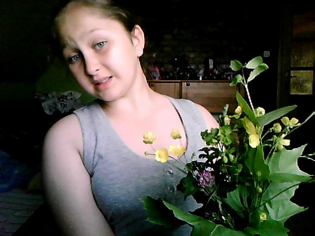 jaa  . ;;