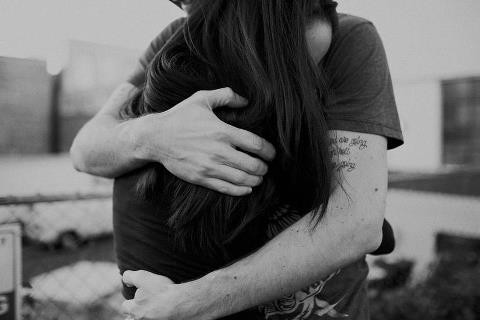 hug