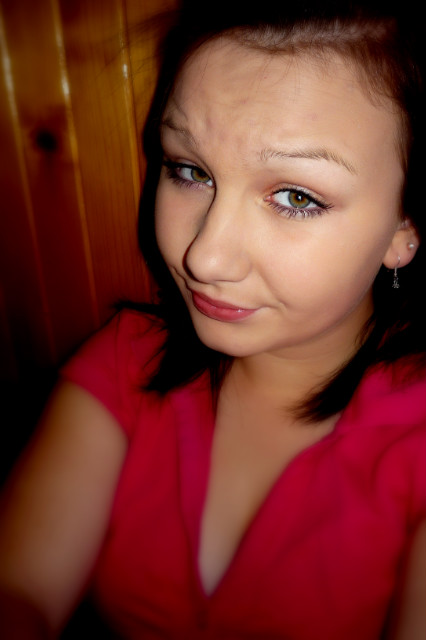 nienawid mnie. :*