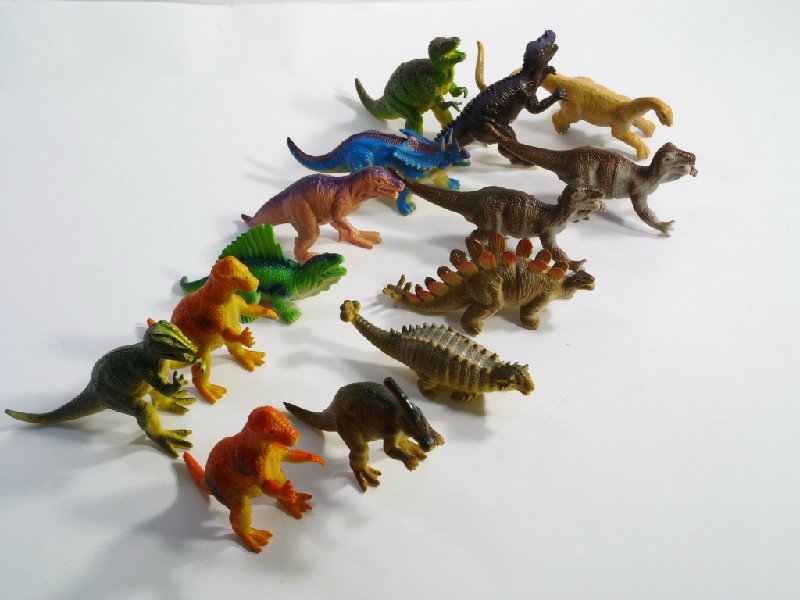 FIGURKI DINOZAURW