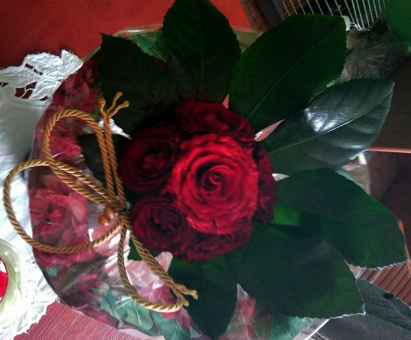 2 Lata ;**