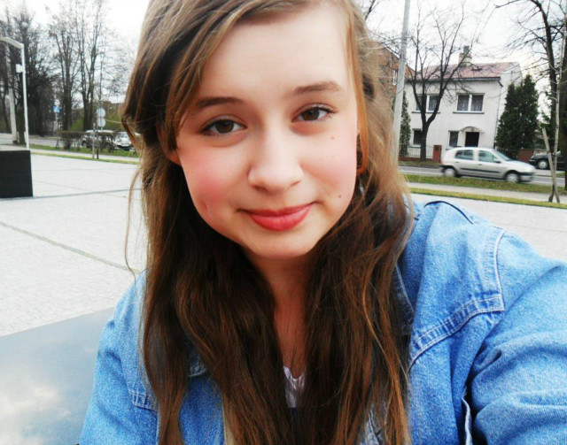 :*