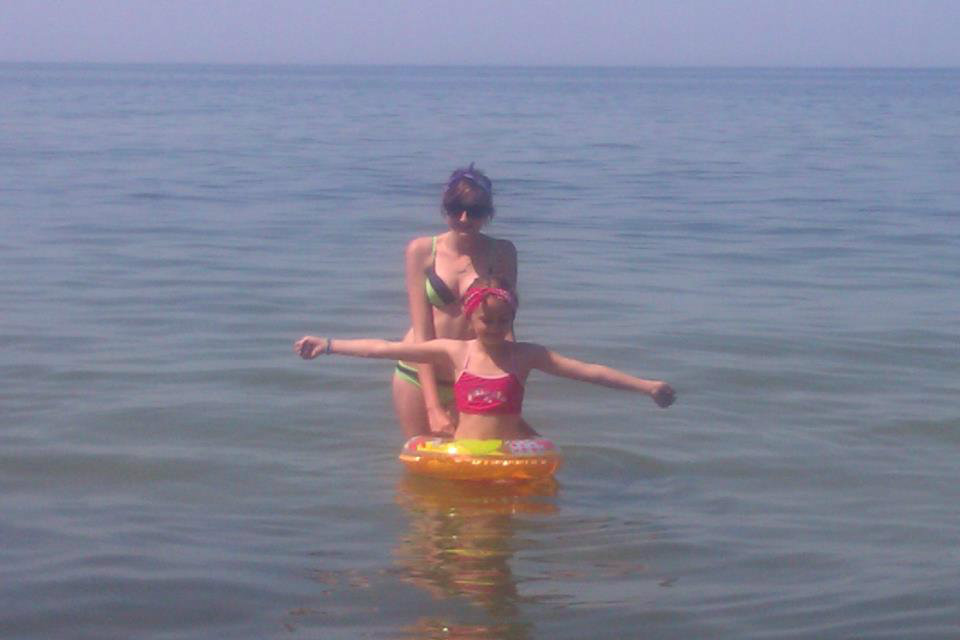 waaam.;*