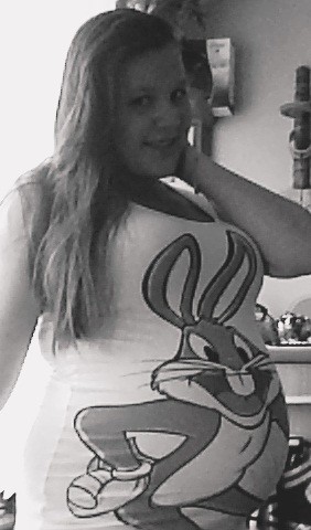 Z brzusiem :)