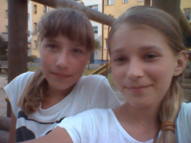 Z Julk ;**