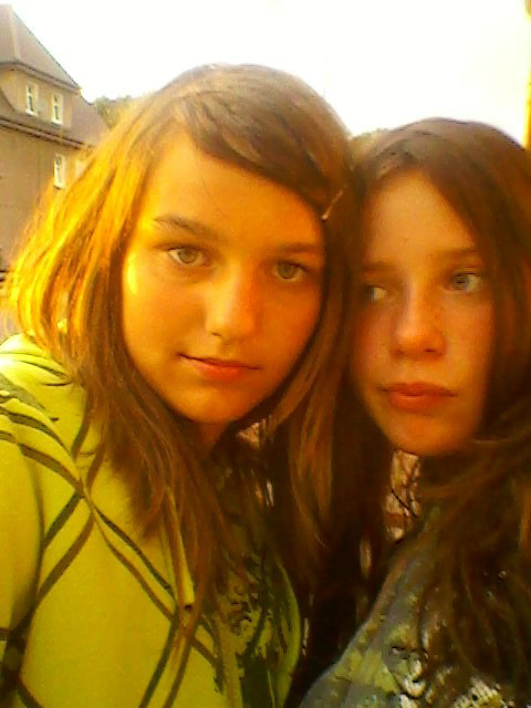 Bluzy;33