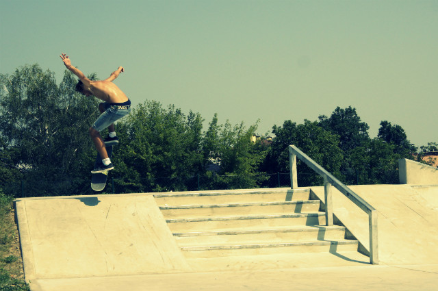 skateboard