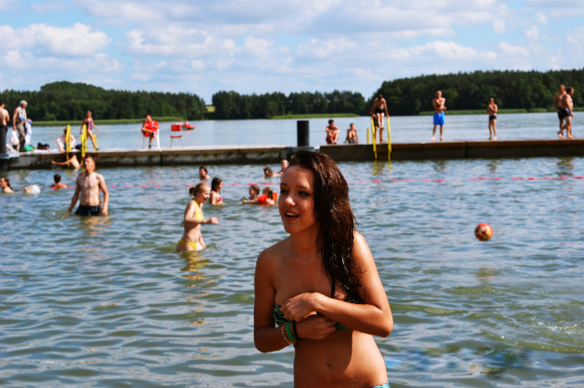 uciekanie w skrajno