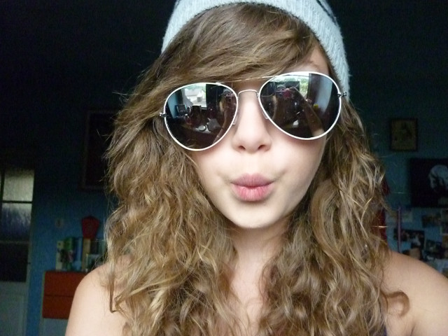 stare wooosy  . 